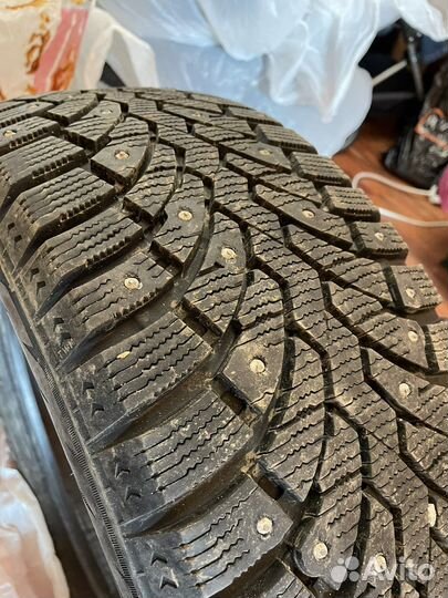 Pirelli Formula Ice 205/55 R16 91T