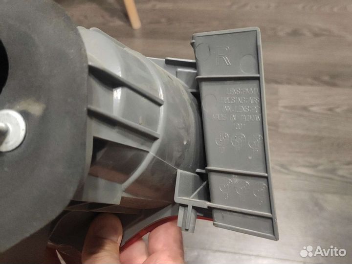 Продам фару задняя правая. Хонда Аккорд 8