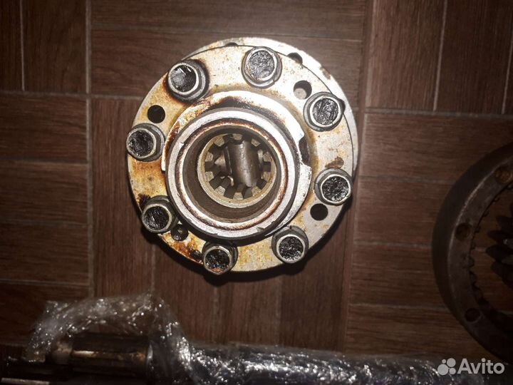 Новые запчасти на редукторный (военный) мост УАЗ