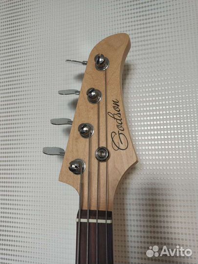 Бас-гитара Godson