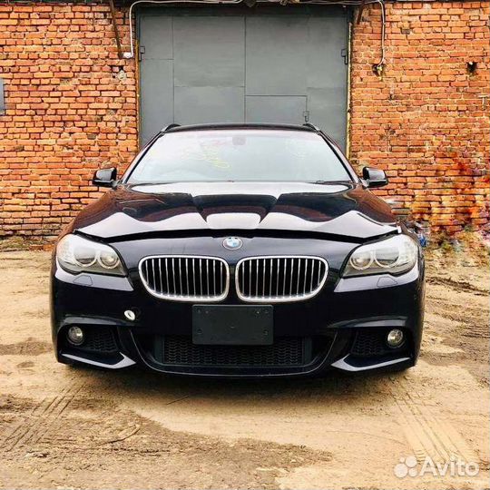 Подкрылок передний левый Bmw 5 F11 N52B30 AF 2011