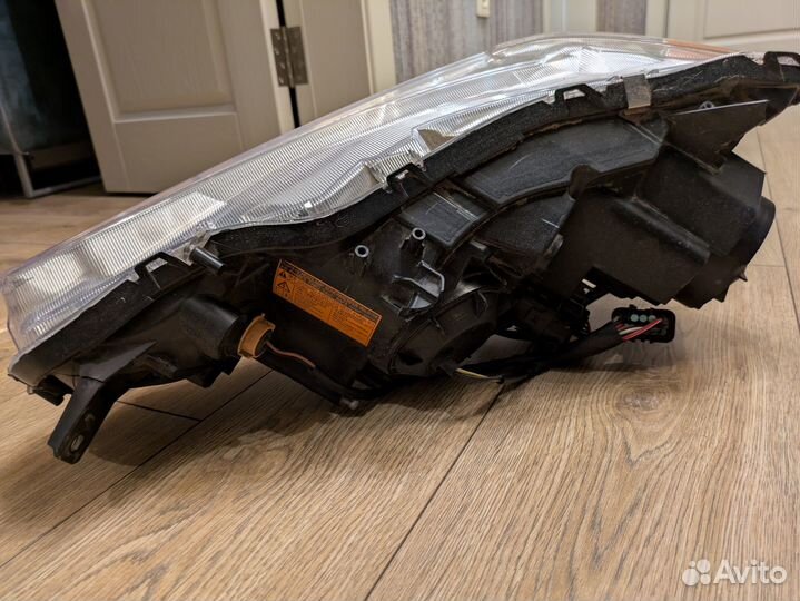 Фара Mitsubishi Outlander XL. 8301B558 / 8301C412