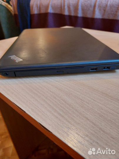 Ноутбук Lenovo ThinkPad Edge E555
