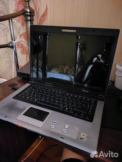 Ноутбук asus x50v