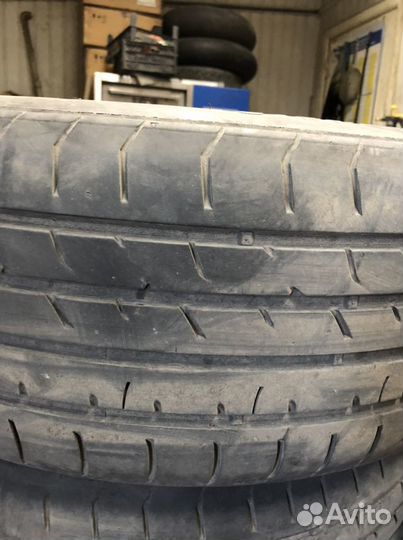 Kumho 792 235/55 R19