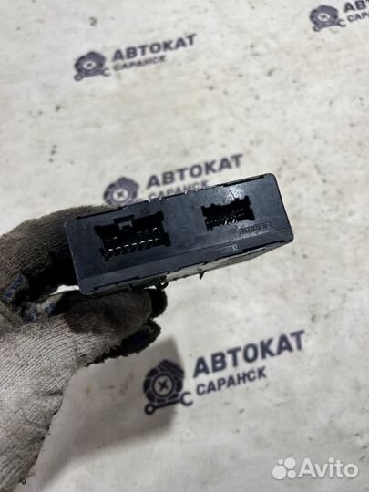 Блок центрального замка Nissan Primera P11