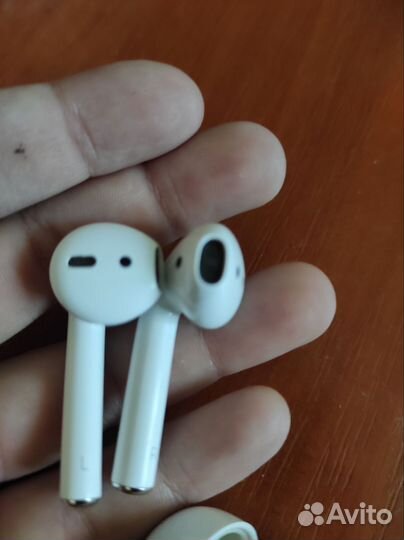 Airpods 2