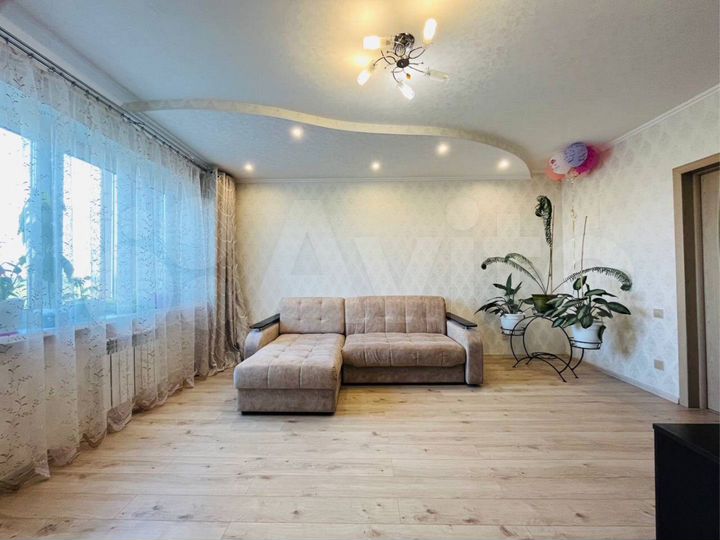 3-к. квартира, 81,6 м², 9/14 эт.