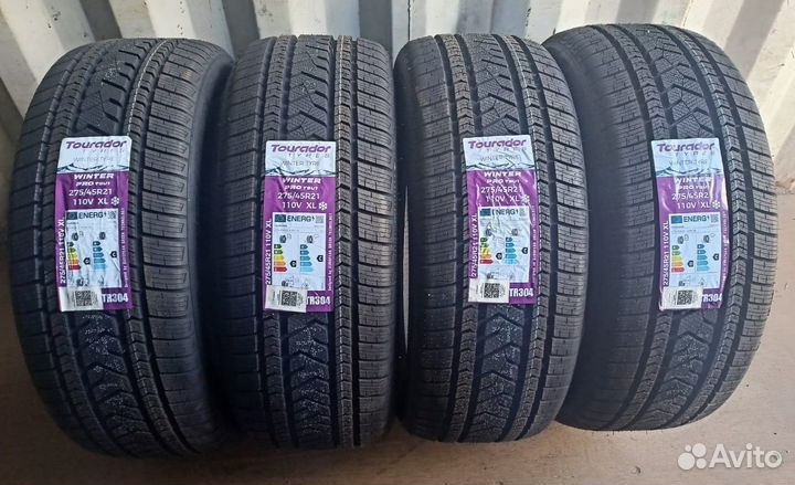 Tourador Winter Pro TSU1 275/45 R21 и 315/40 R21 110V