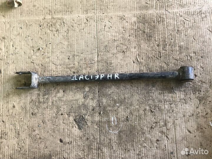 Renault duster рычаг