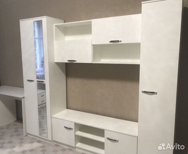 Стенка в Гостиную Герда белая