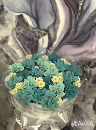 Сладкий подарок