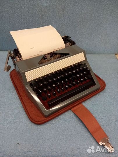 Печатная пишущая машинка СССР