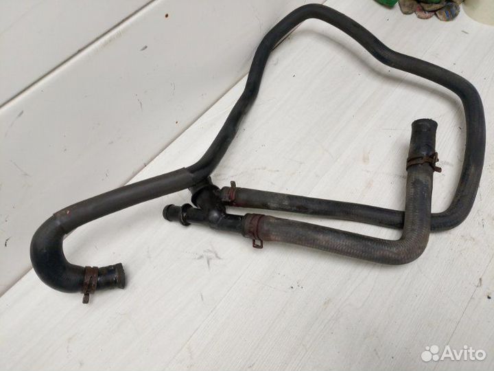 Тройник системы охлаждения Land Rover Range Rover