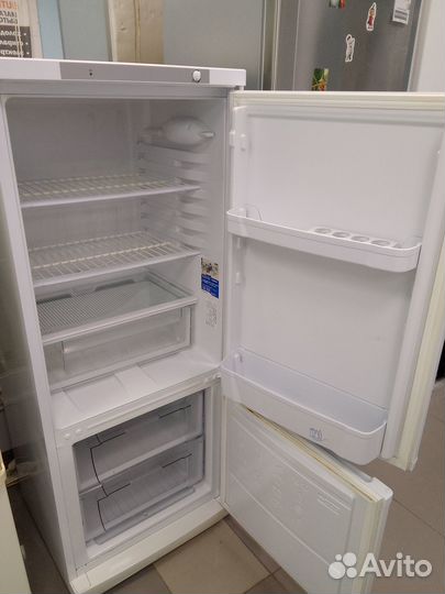 Холодильник бу 150см в хорошем состоянии