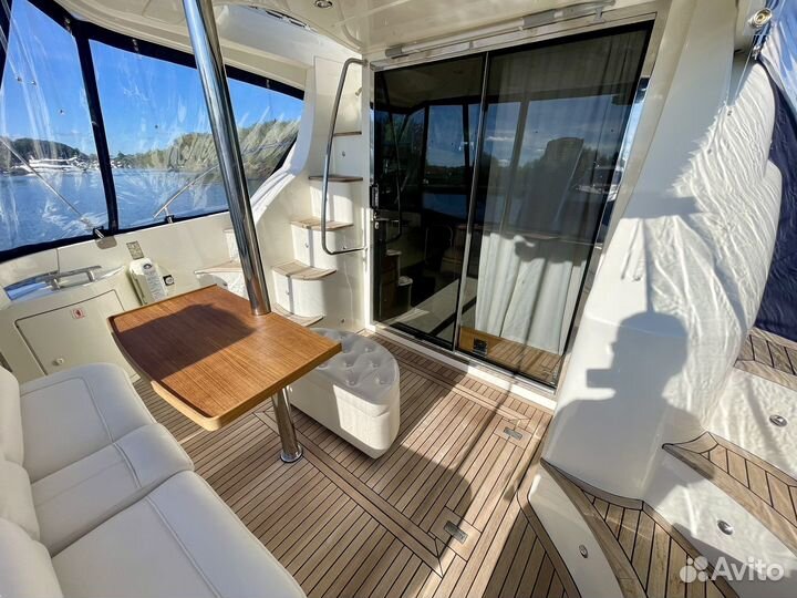 Azimut 39 fly