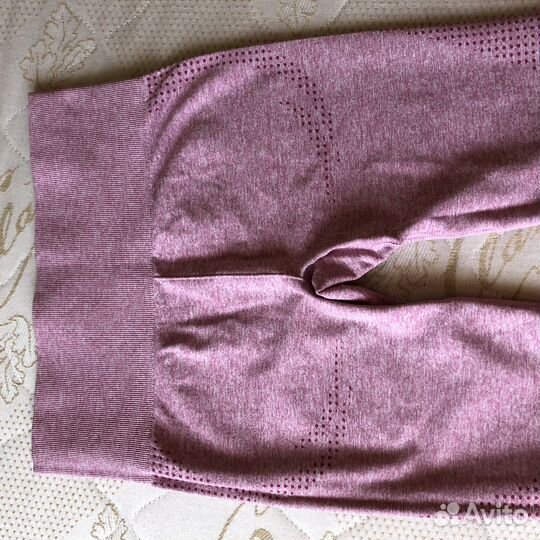 Костюм для йоги и фитнеса