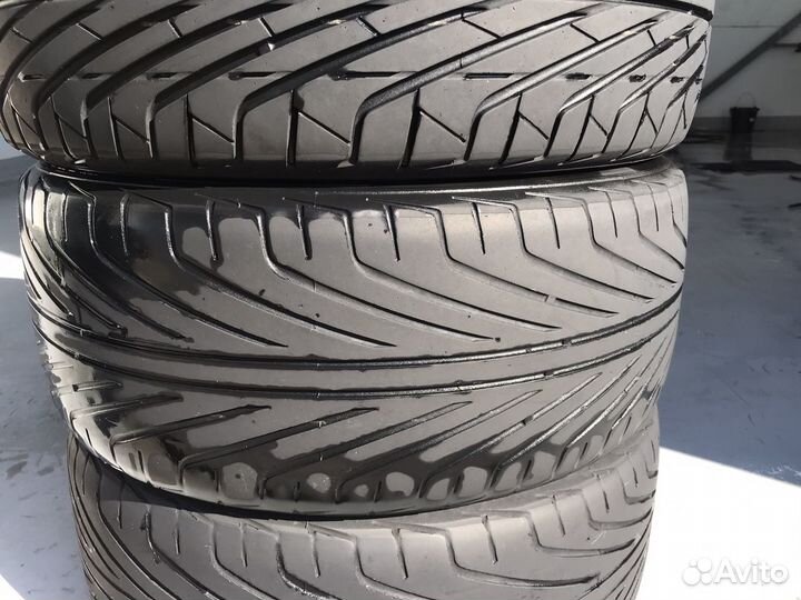 Triangle TR698 215/50 R17