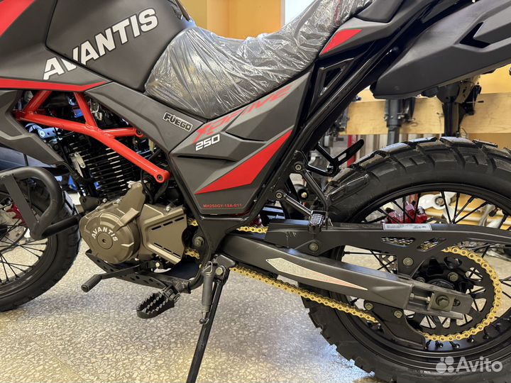 Avantis Tourist 250 171 мотор для дальних поездок