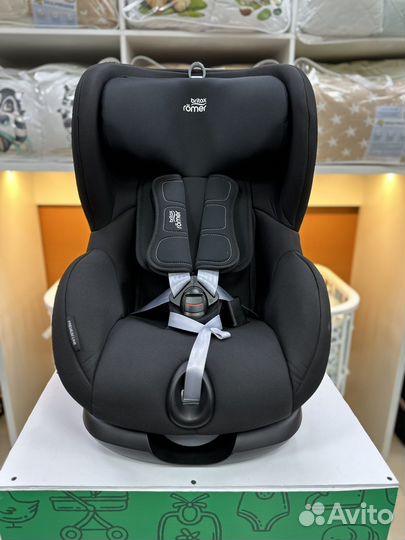 Автокресло Britax Roemer trifix2 i size (9-18кг)
