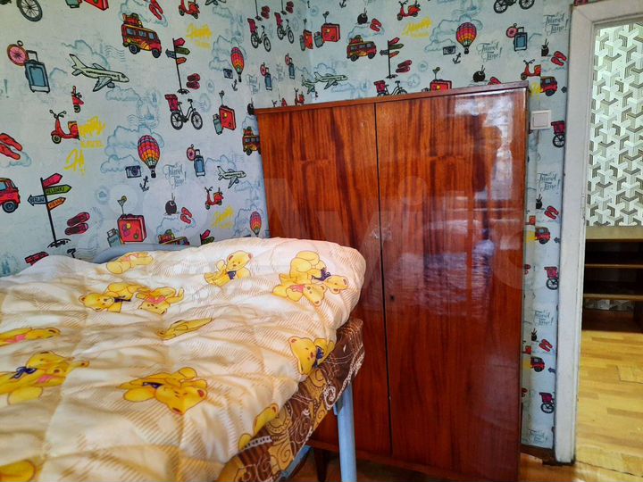 Комната 14 м² в 3-к., 3/9 эт.