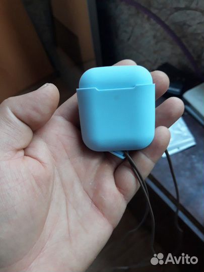 Силиконовый контейнер для наушников