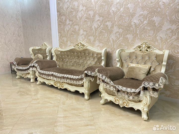 Диван и 2 кресла