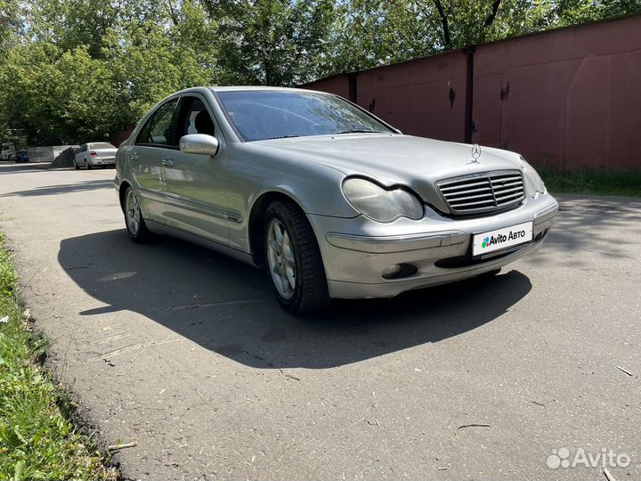 Mercedes-Benz C-класс 2.6 AT, 2001, 260 000 км