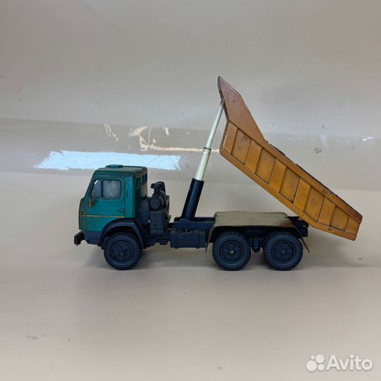 Модель автомобиля камаз-5511 грузовой СССР