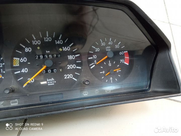 Щиток приборов Mercedes Benz w124