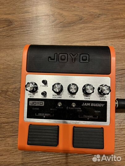 Гитарный мини комбоусилитель joyo
