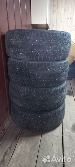 Nokian Tyres Hakkapeliitta 8 225/50 R17 94T