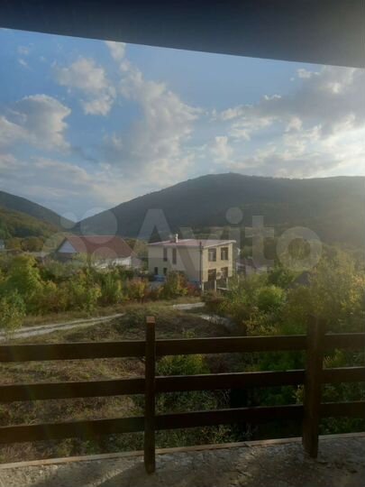 Дом 270 м² на участке 9 сот.