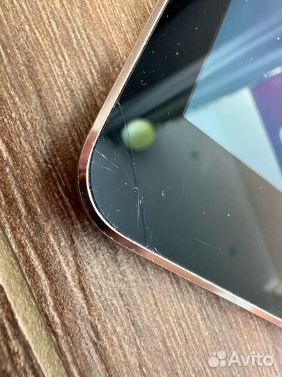 iPad pro 12.9 2016 (256gb) Wi-fi+ клавиатура Apple