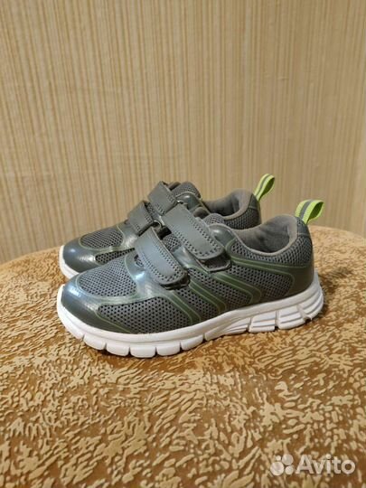 Кроссовки Tombi