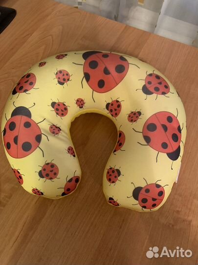 Подушка для путешествий