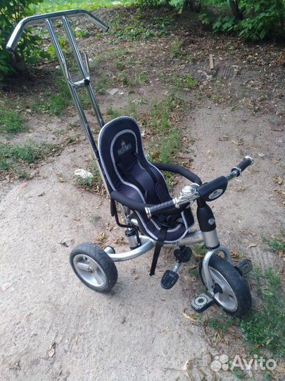 Детский велосипед с ручкой smart trike