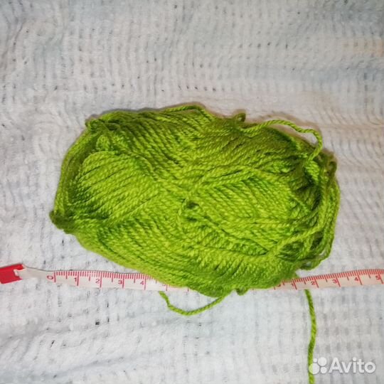 Остатки пряжи зеленая