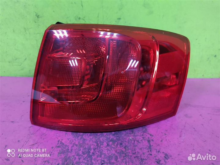 Фонарь правый VW Jetta 6 2011-2014 5C6945096D