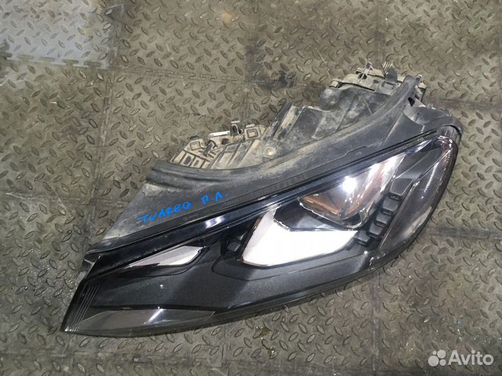 Фара левая в сборе с блоками (Volkswagen Touareg)