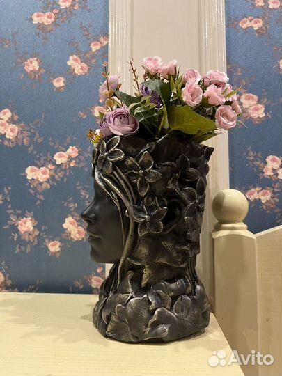 Ваза для цветов и сухоцветов 