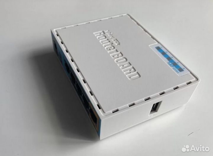 Wi-Fi роутер MikroTik hAP AC lite