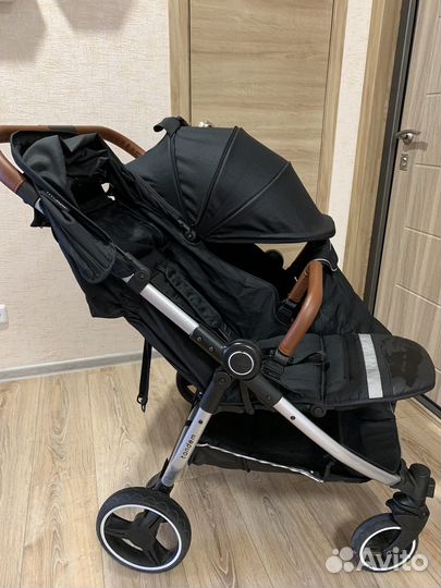 Прогулочная коляска для двойни MOWbaby Tandem