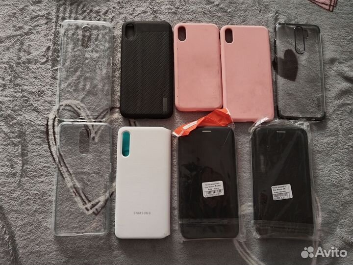 Чехлы на телефоны