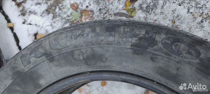 Kumho Solus KH16 235/60 R17 102T