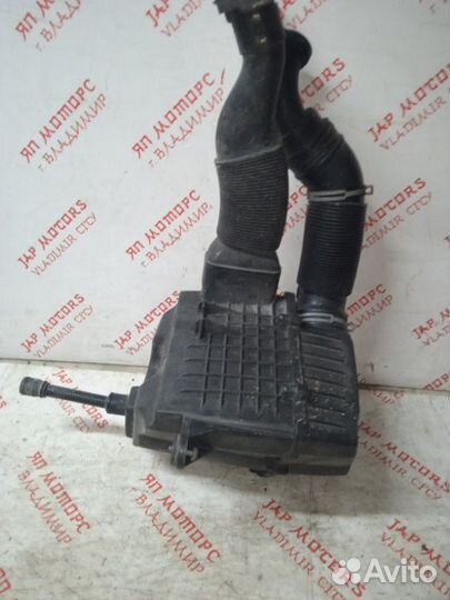 Корпус воздушного фильтра Volkswagen Polo 6R cbza