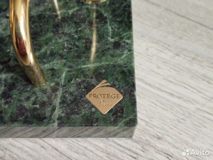 Настольный прибор Protege