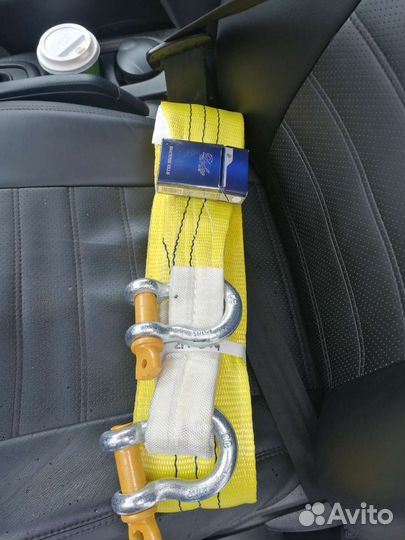 Трос грузовой буксировочный на любое авто