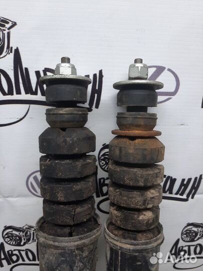 Амортизатор задний Renault Sandero 2