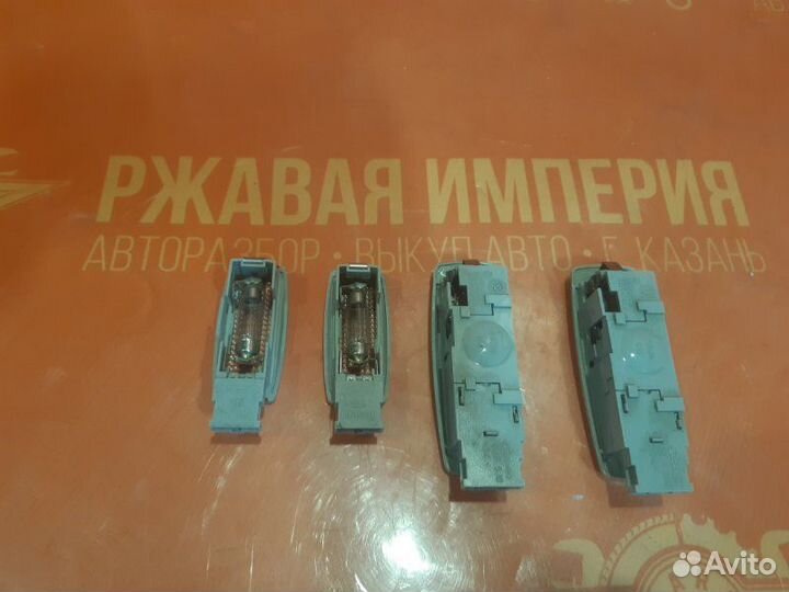 Плафон лампа салона Volkswagen Passat B5 Б5+ 2.0